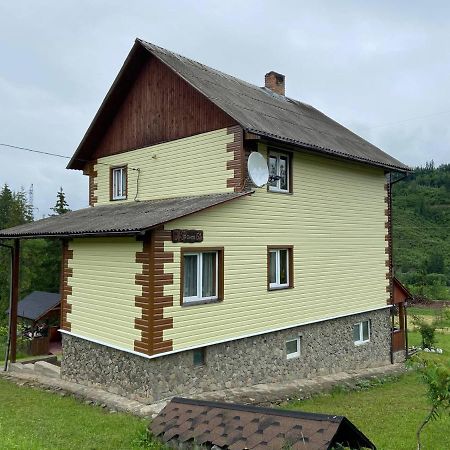 Родинна Оселя Slavske Exterior foto