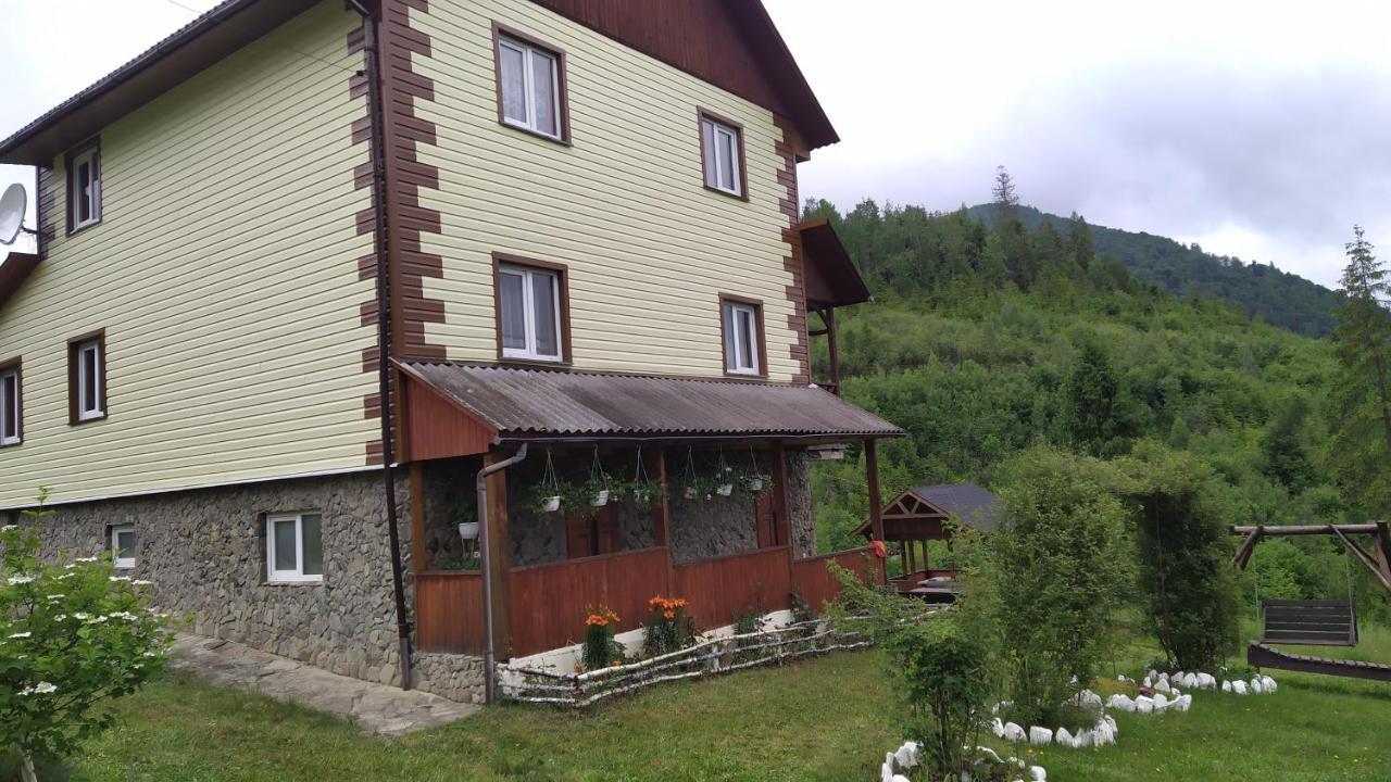 Родинна Оселя Slavske Exterior foto