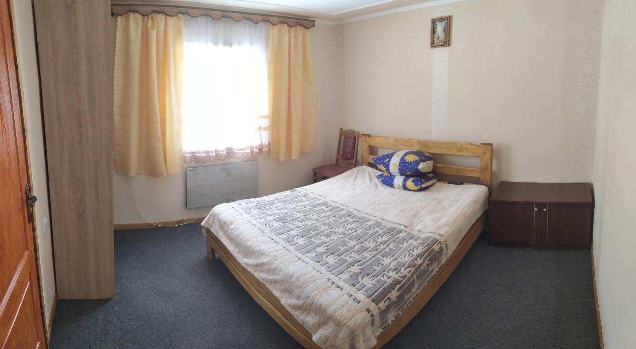 Родинна Оселя Slavske Habitación foto