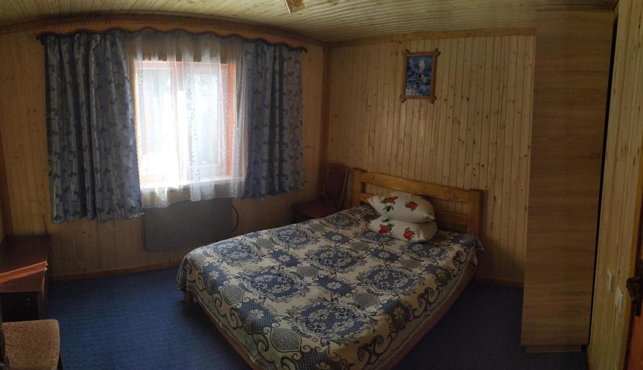 Родинна Оселя Slavske Habitación foto
